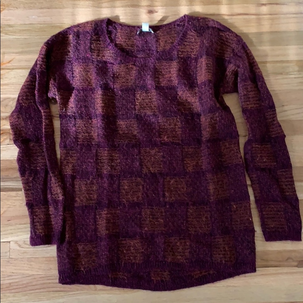 Fine Knit checkered sweater
